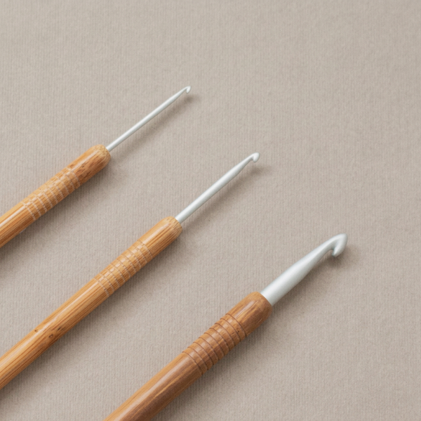 Croșetă Seeknit Koshitsu cu vârf de aluminiu - 13 cm — ace tricotat premium Seeknit | Nara Knits