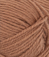 Sandnes Peer Gynt 3342 Mocha mousse, close-up fir