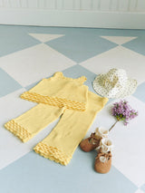 Sandnes 2603 Nr. 7 - Rosette Top, Pants & Bloomer Baby — detaliu model tricotat Sandnes Garn