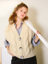 Sandnes 2502 Nr. 5 - Harper Vest, model tricotat Sandnes Garn