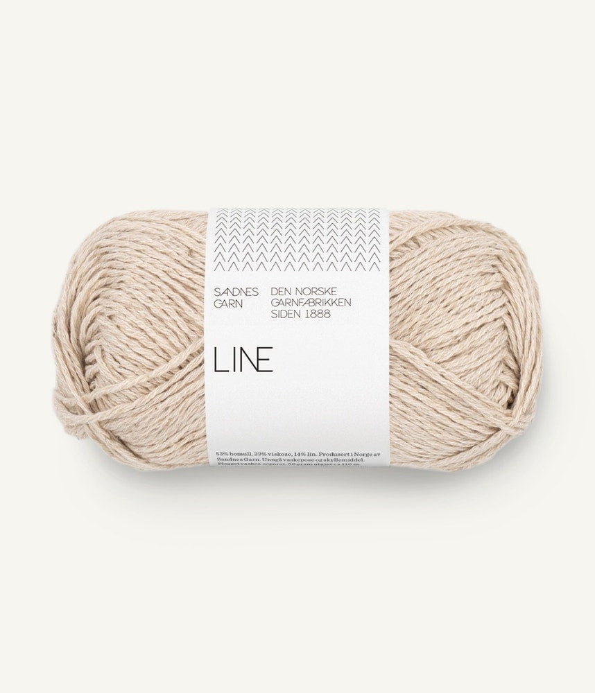 Line - bumbac organic, vâscoză și in Mandelhvit — detaliu fir Sandnes Garn