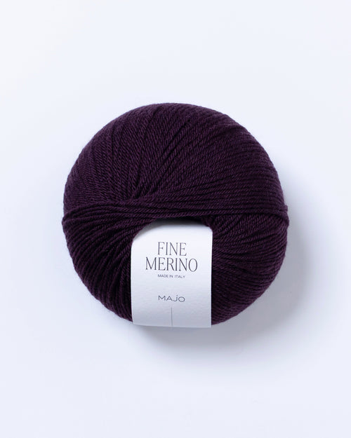 Fine Merino прежда мериносова вълна, цвят 902 Wine вишнево Majo Garn