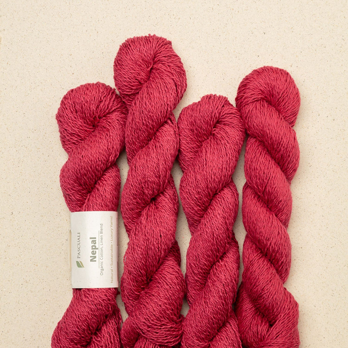 Pascuali NEPAL - 60% bumbac organic & 40% in Red — detaliu fir Pascuali