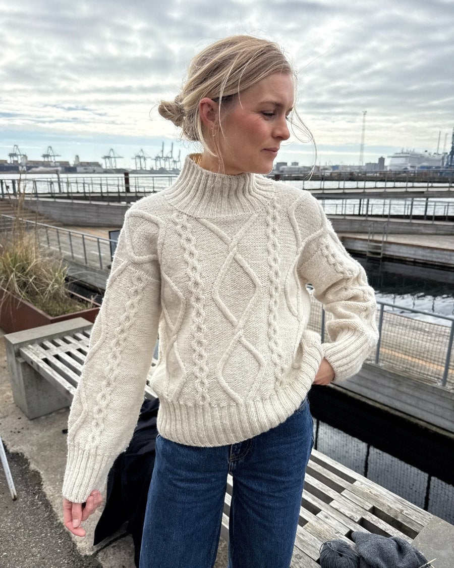 Saga Sweater, tipar PetiteKnit
